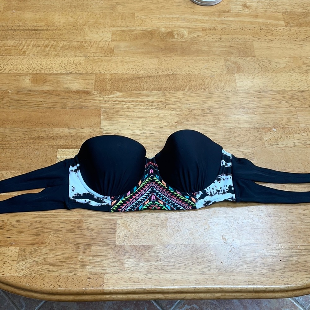 Black colorful strapless bikini top